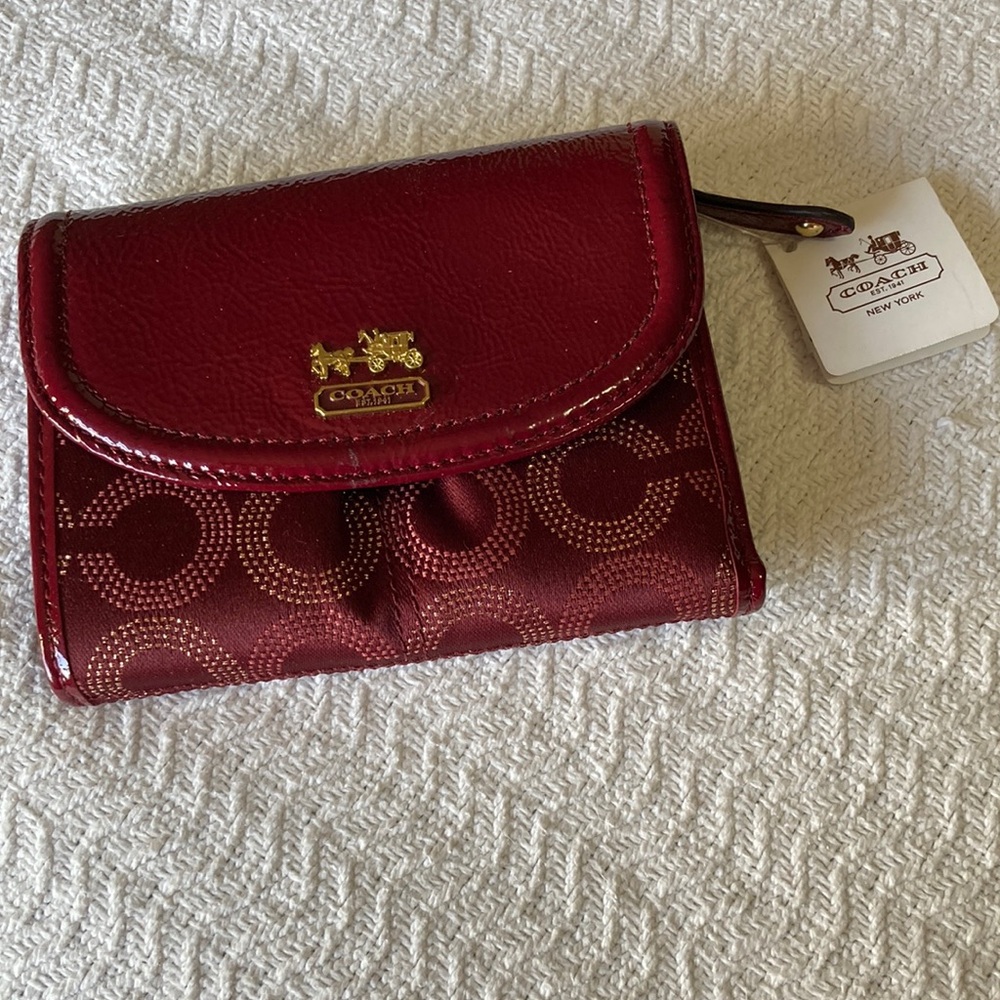 Coach NWT 48643 Madison Dotted Medium Wallet Crimson
